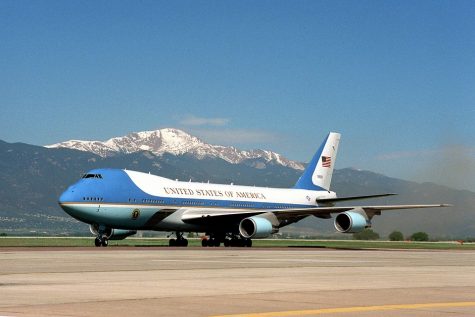 Trump Wants To Cancel Air Force One Order From Boeing