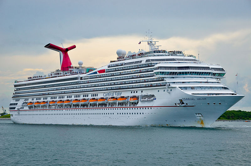 Carnival+Cruise+Line+announces+new+attraction%2C+Bolt%2C+the+first+roller+coaster+at+sea.