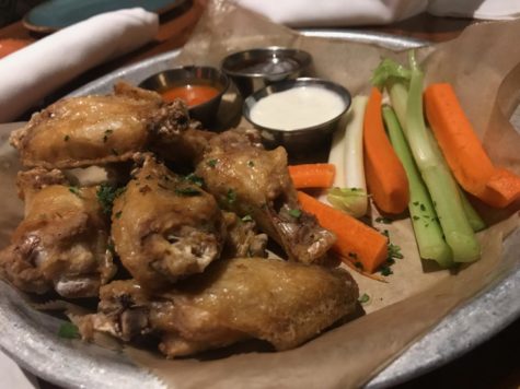 How Lazy Dog Restaurant & Bar is the Best Choice for your Stomach Tonight