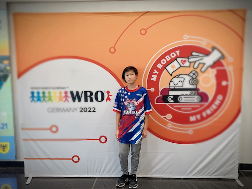 William traveled to Dortmund, Germany to compete in the WRO robotics competition.
