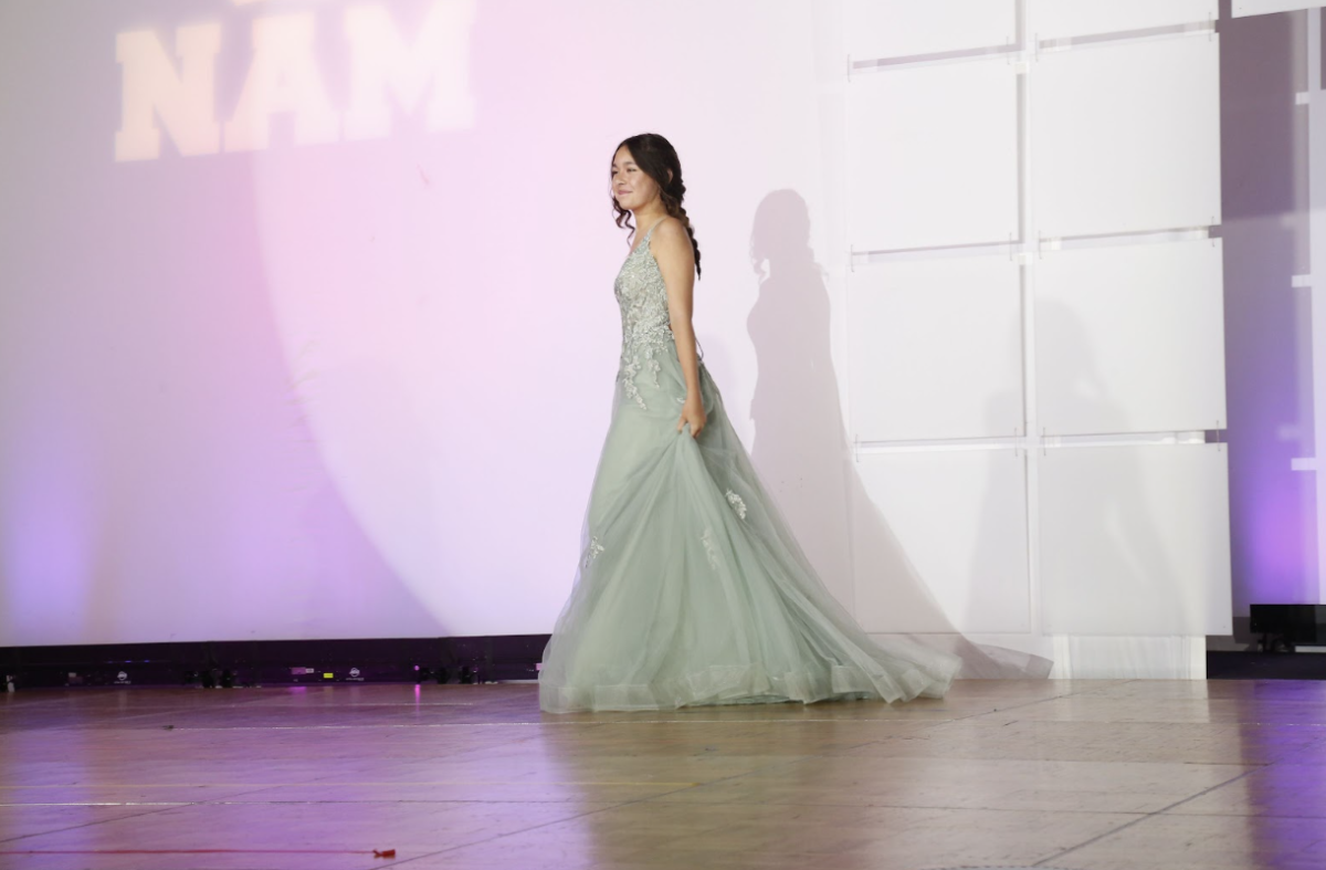 Formal wear competition: